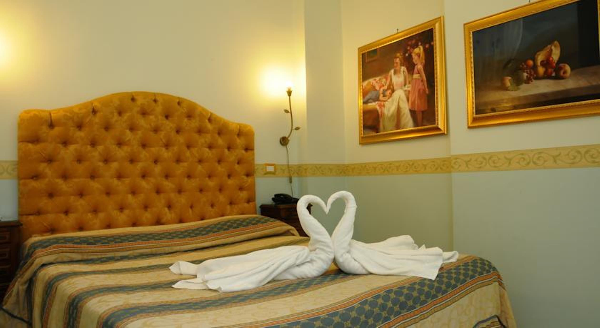 B&B Art Suite Santa Brigida Napoli Dış mekan fotoğraf