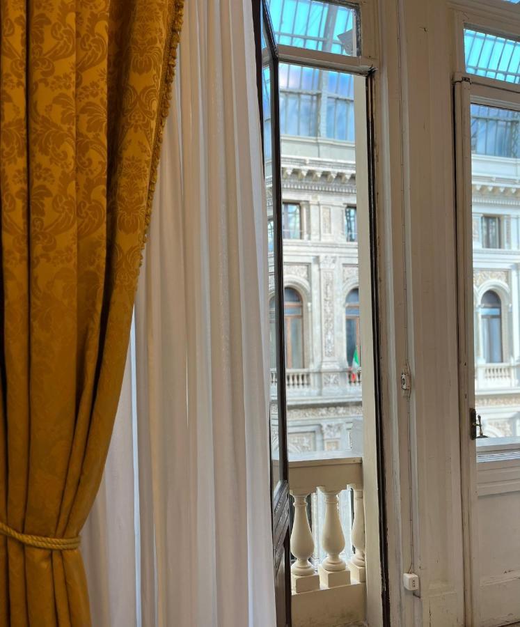 B&B Art Suite Santa Brigida Napoli Dış mekan fotoğraf